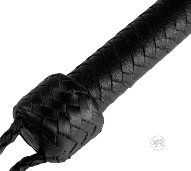 5 Foot Leather Bullwhip - Image 2