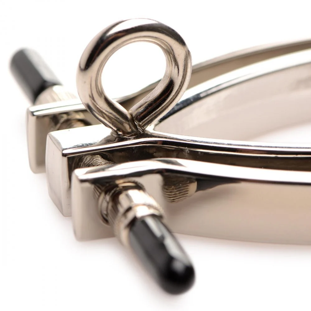 Adjustable Pussy Clamp with Leash - Image 10