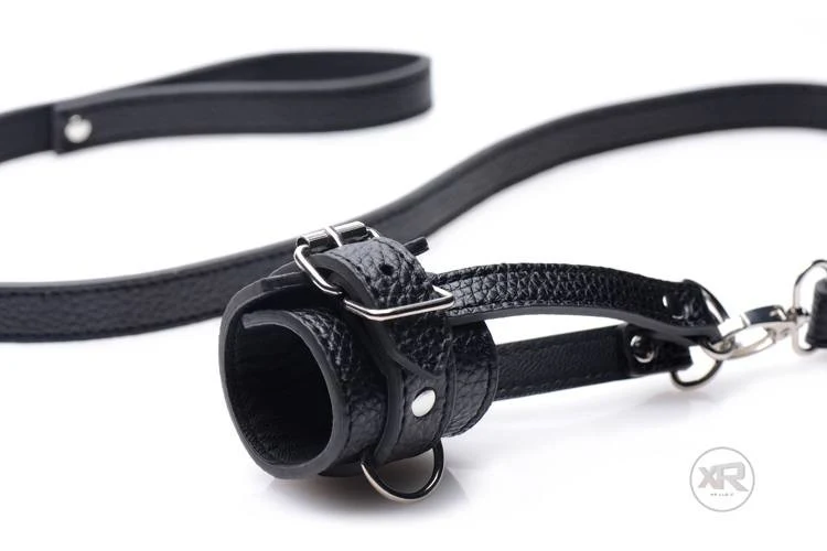 Ball Stretcher With Leash - Image 5