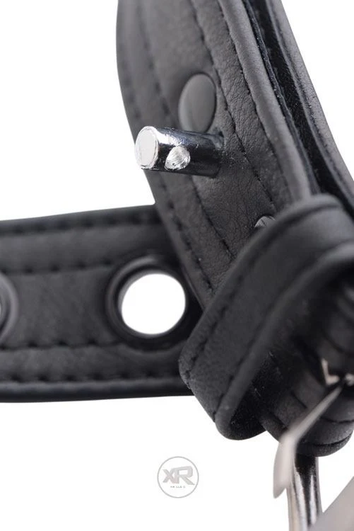 Black Luxury Locking Collar and Cuffs - Image 6