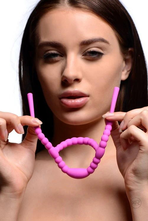 Petal Pusher Silicone Labia Spreader