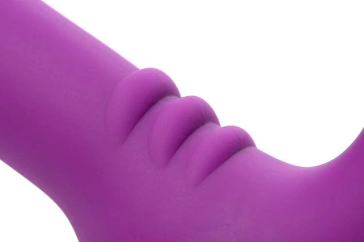 Royal Revolver Vibrating Strapless Silicone Strap On Dildo - Image 6