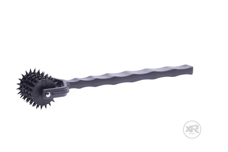 Spiked 5 Row Pinwheel - Image 3
