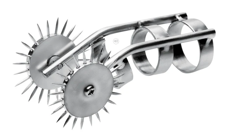 Spikes Double Finger Pinwheel - Image 3