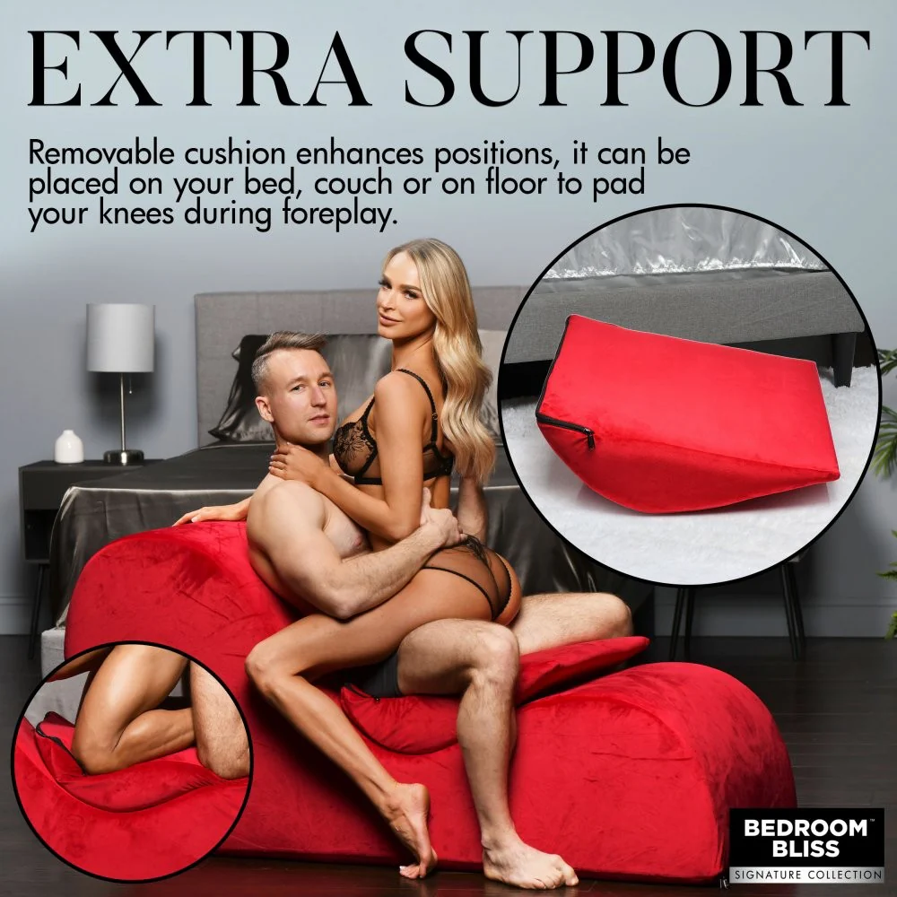 The Love Couch - Image 15