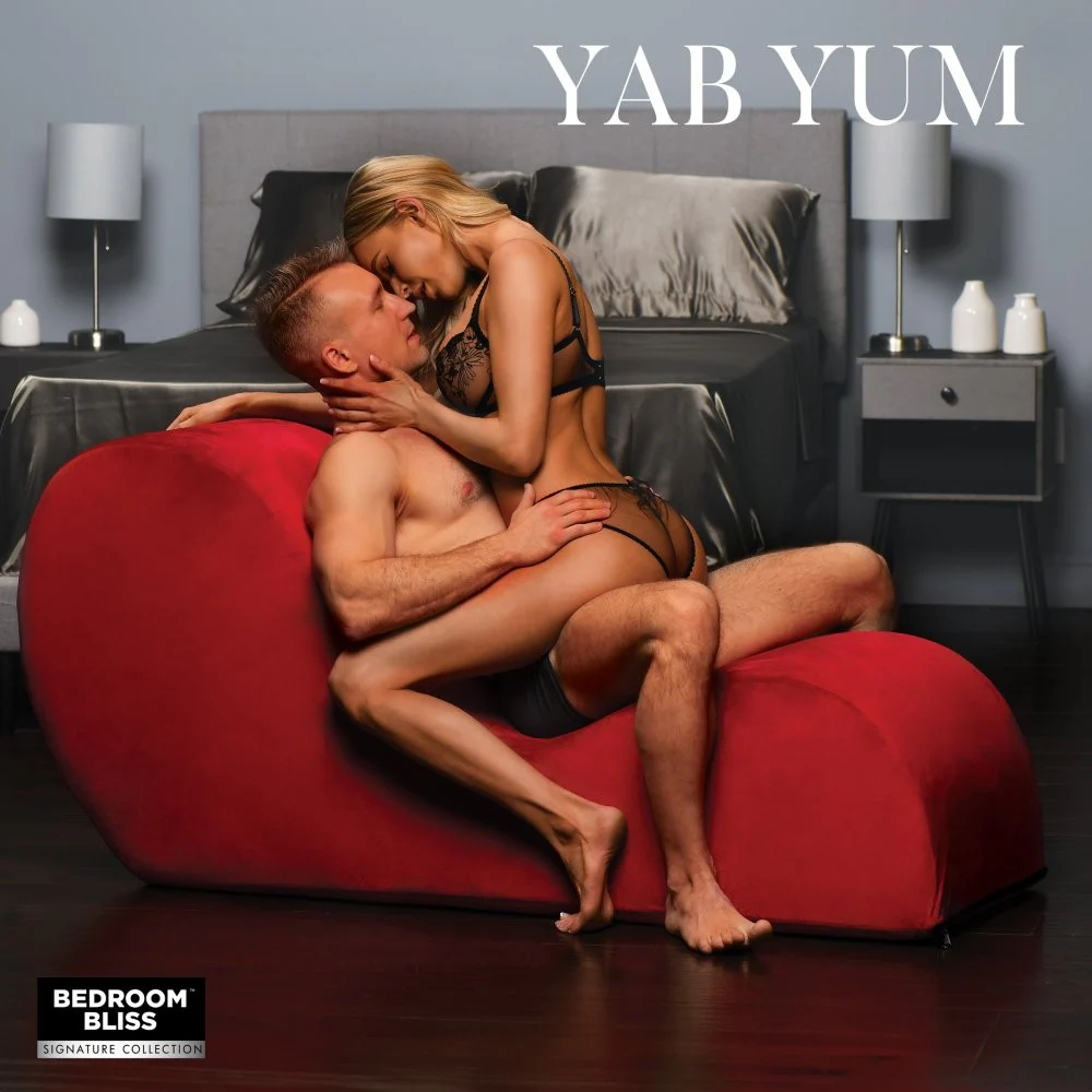 The Love Couch - Image 2