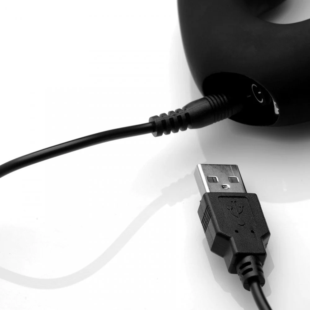 Tri-Volver Rechargeable Strapless Strap On - Image 6